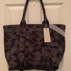 Rothy’s Slate Camo Essential tote